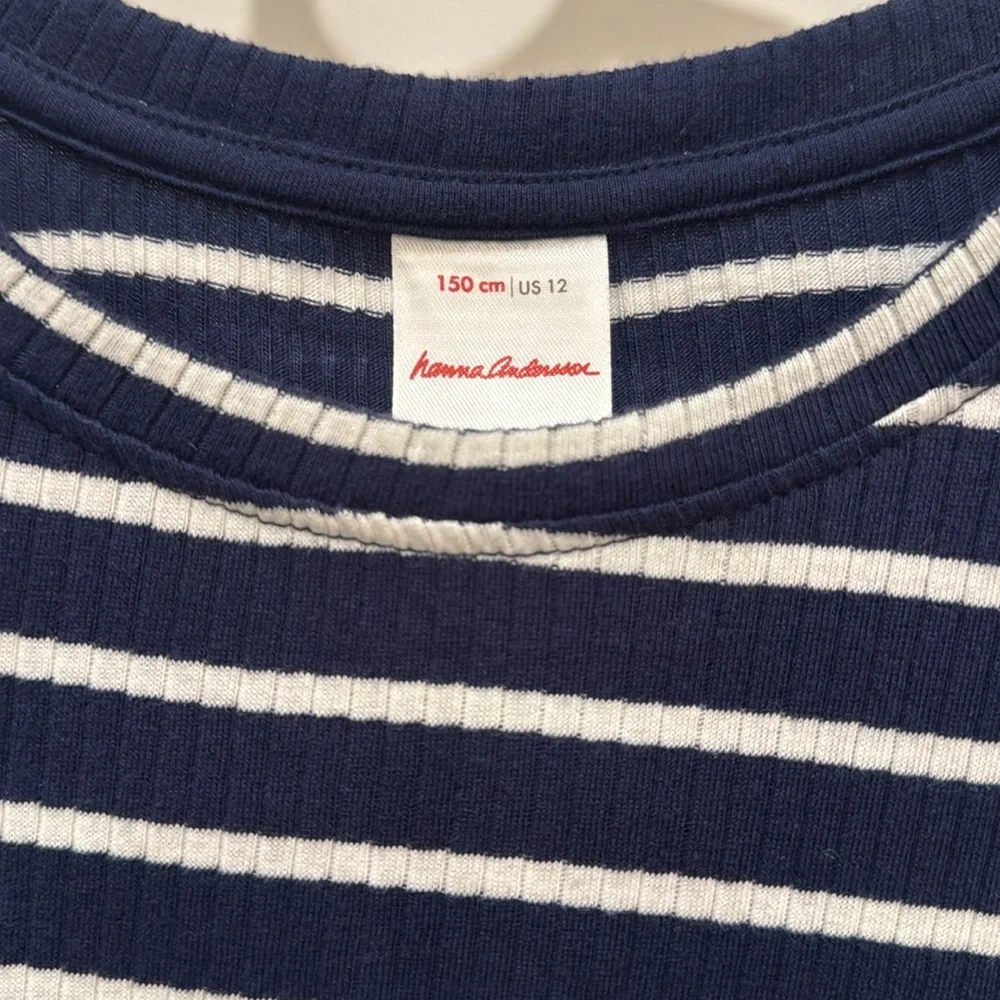Hanna Andersson adorable long sleeve blue and white striped dress size 12 (150)